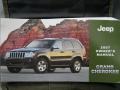 Black - Grand Cherokee Laredo 4x4 Photo No. 32