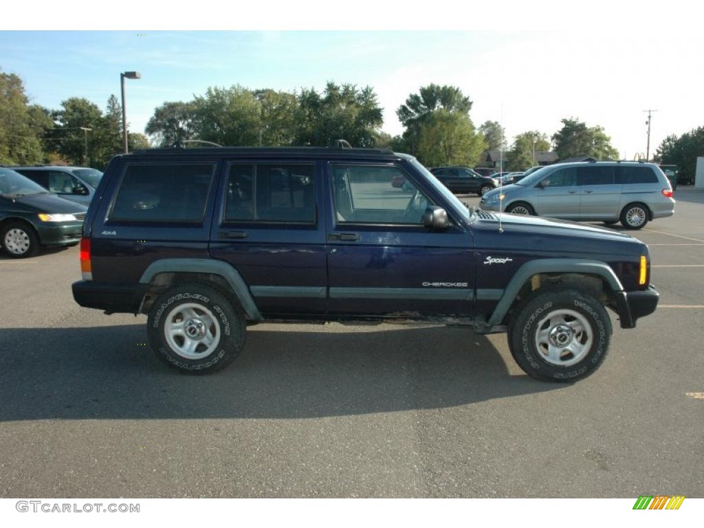 1998 Cherokee Sport 4x4 - Deep Amethyst Pearl / Mist Gray photo #7