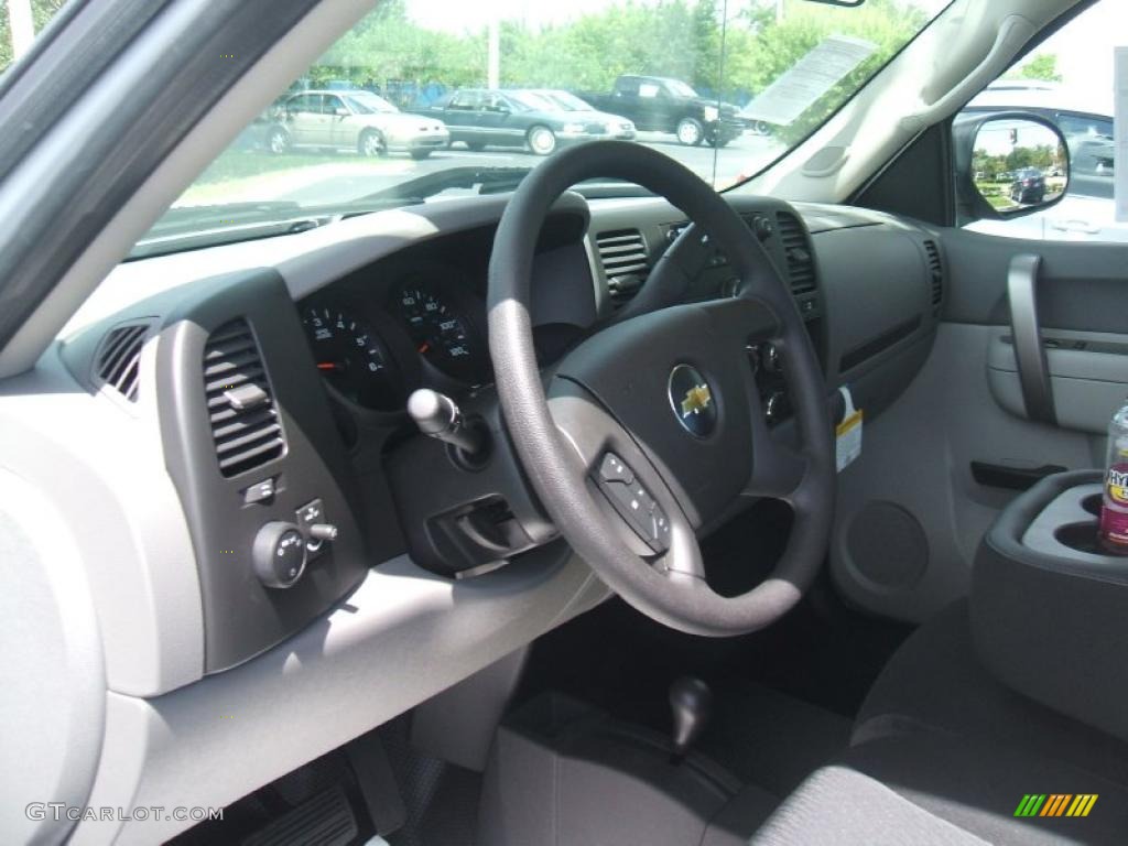 2011 Silverado 1500 Regular Cab 4x4 - Summit White / Dark Titanium photo #9