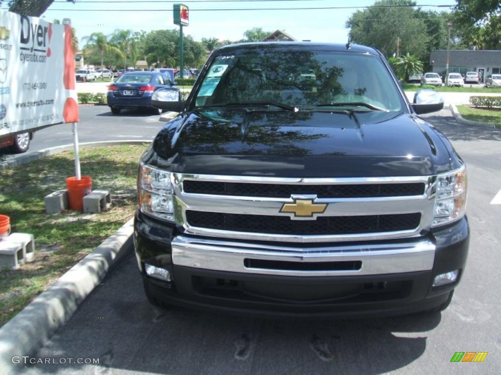 2011 Silverado 1500 LT Extended Cab - Black / Light Cashmere/Ebony photo #2