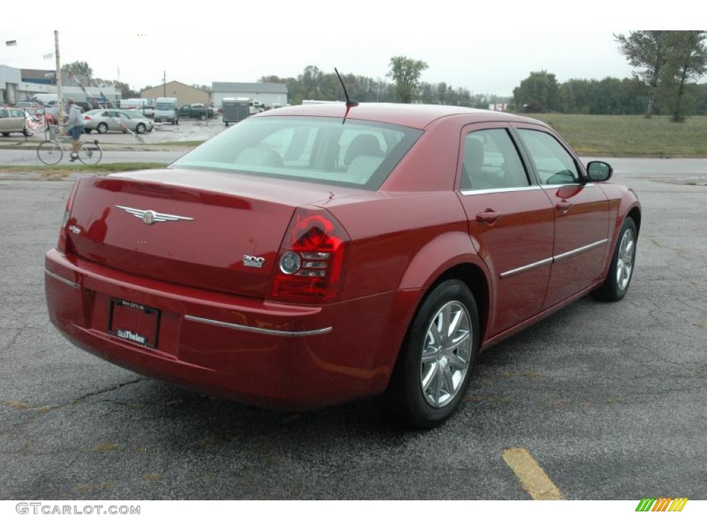 2008 300 Touring Signature Series - Inferno Red Crystal Pearl / Dark Slate Gray photo #4