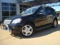 Black - ML 350 4Matic Photo No. 2