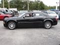 Brilliant Black - 300 C HEMI Photo No. 9