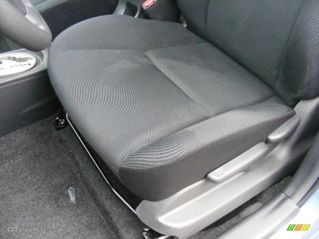 2010 Yaris Sedan - Pacific Blue Metallic / Dark Charcoal photo #10