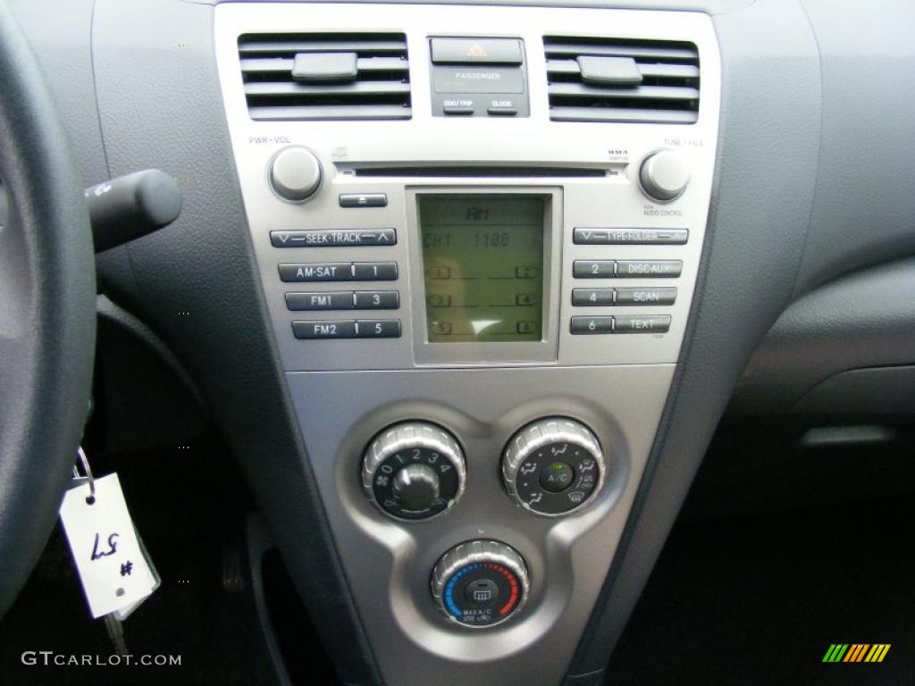2010 Yaris Sedan - Pacific Blue Metallic / Dark Charcoal photo #19