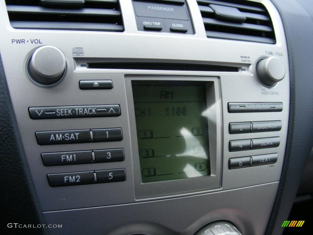 2010 Yaris Sedan - Pacific Blue Metallic / Dark Charcoal photo #20
