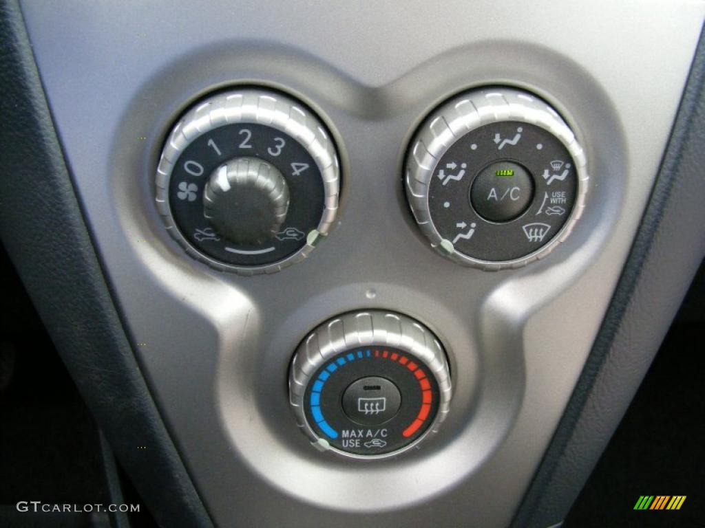 2010 Yaris Sedan - Pacific Blue Metallic / Dark Charcoal photo #21