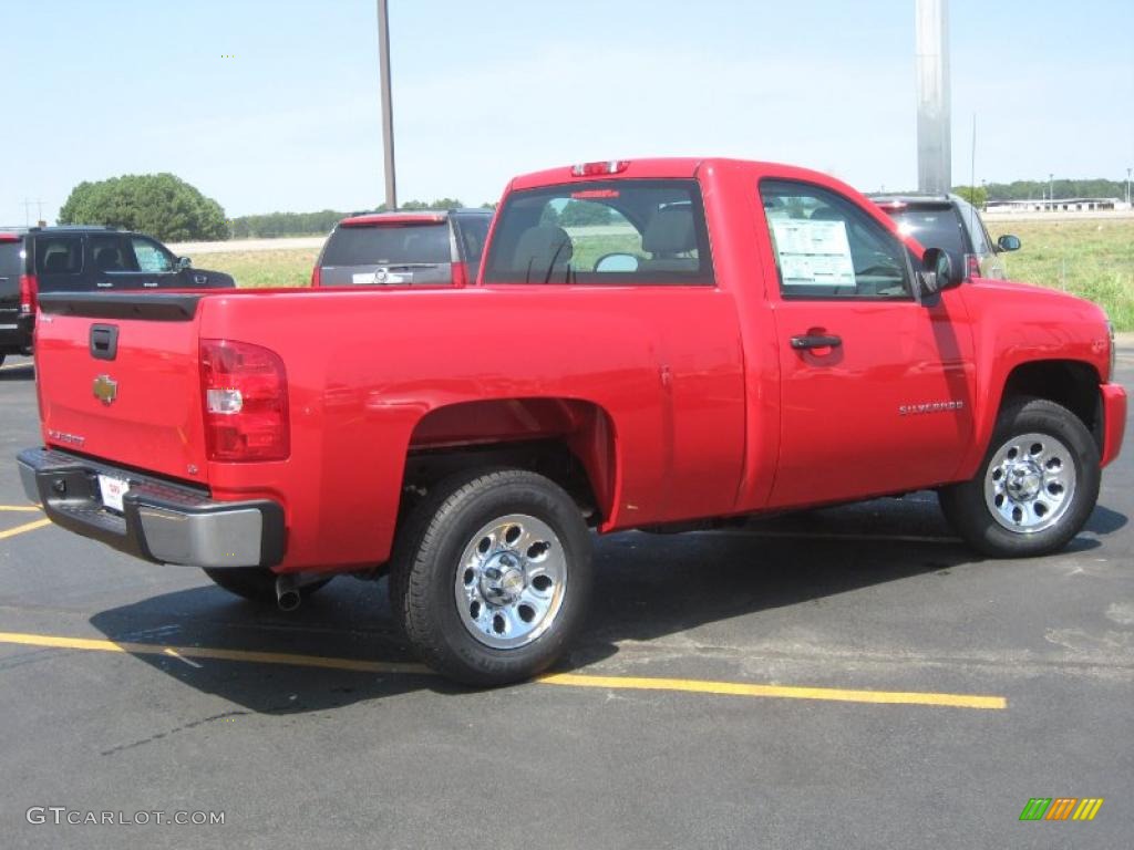 2010 Silverado 1500 LS Regular Cab - Victory Red / Dark Titanium photo #5