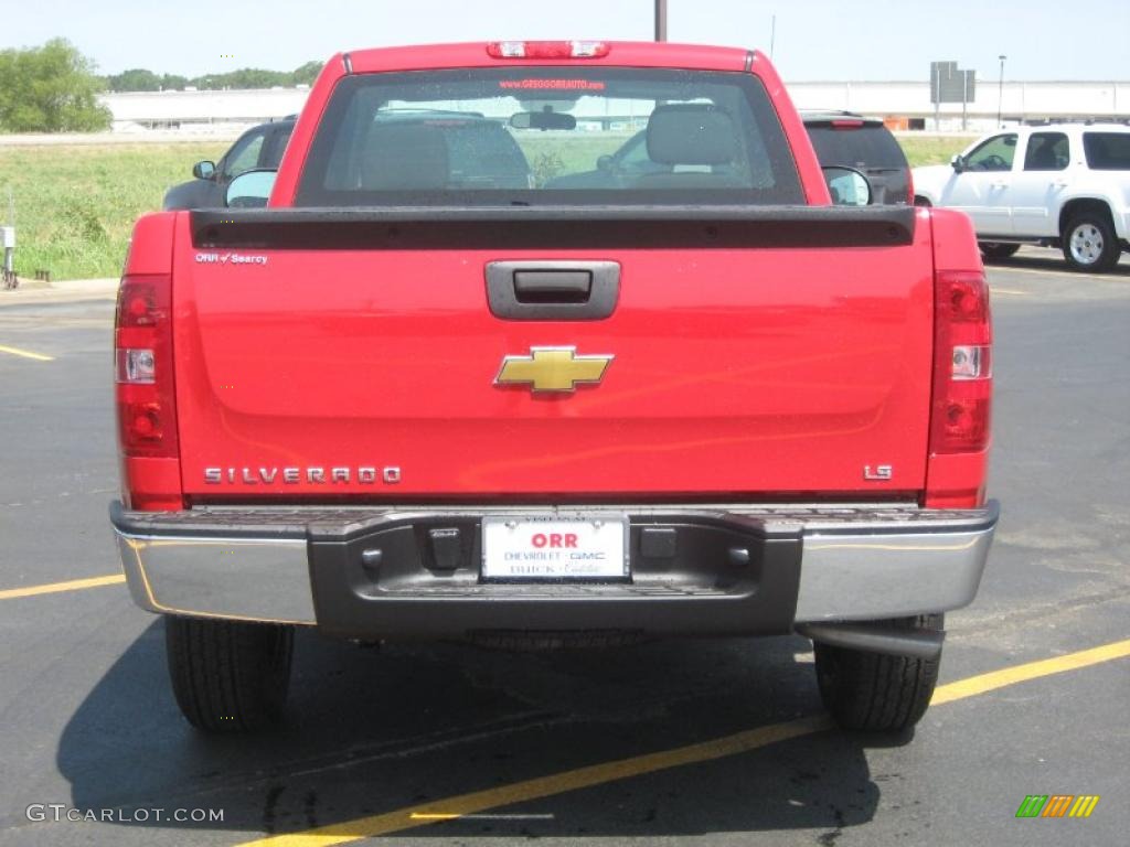 2010 Silverado 1500 LS Regular Cab - Victory Red / Dark Titanium photo #6