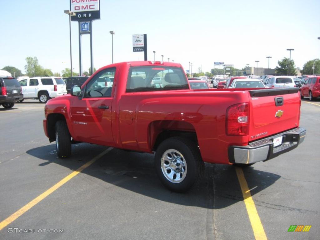 2010 Silverado 1500 LS Regular Cab - Victory Red / Dark Titanium photo #7