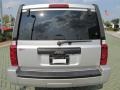 2006 Bright Silver Metallic Jeep Commander   photo #4