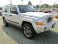 2006 Bright Silver Metallic Jeep Commander   photo #7