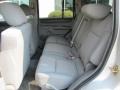 2006 Bright Silver Metallic Jeep Commander   photo #13