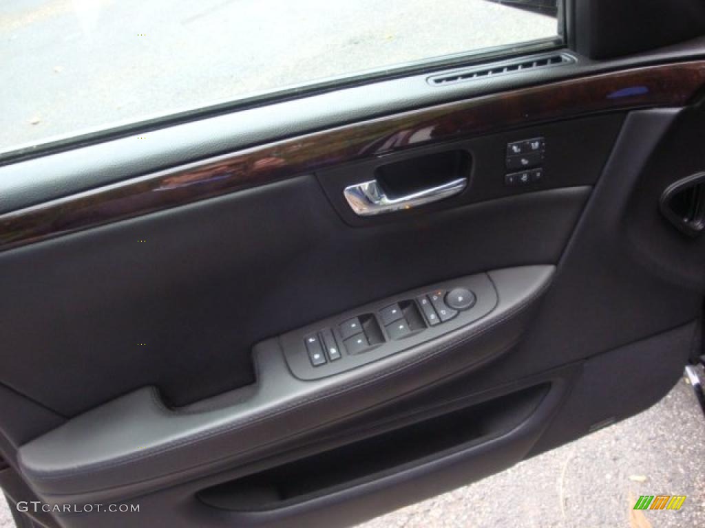 2008 DTS  - Black Raven / Ebony photo #14