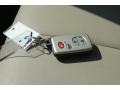 Super White - Camry XLE V6 Photo No. 20