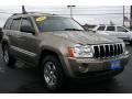 2006 Light Khaki Metallic Jeep Grand Cherokee Limited 4x4  photo #17