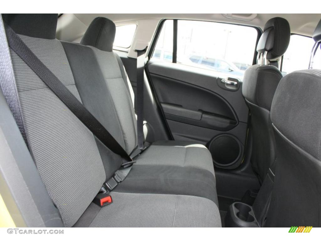 2010 Caliber SXT - Optic Green Metallic / Dark Slate Gray photo #8