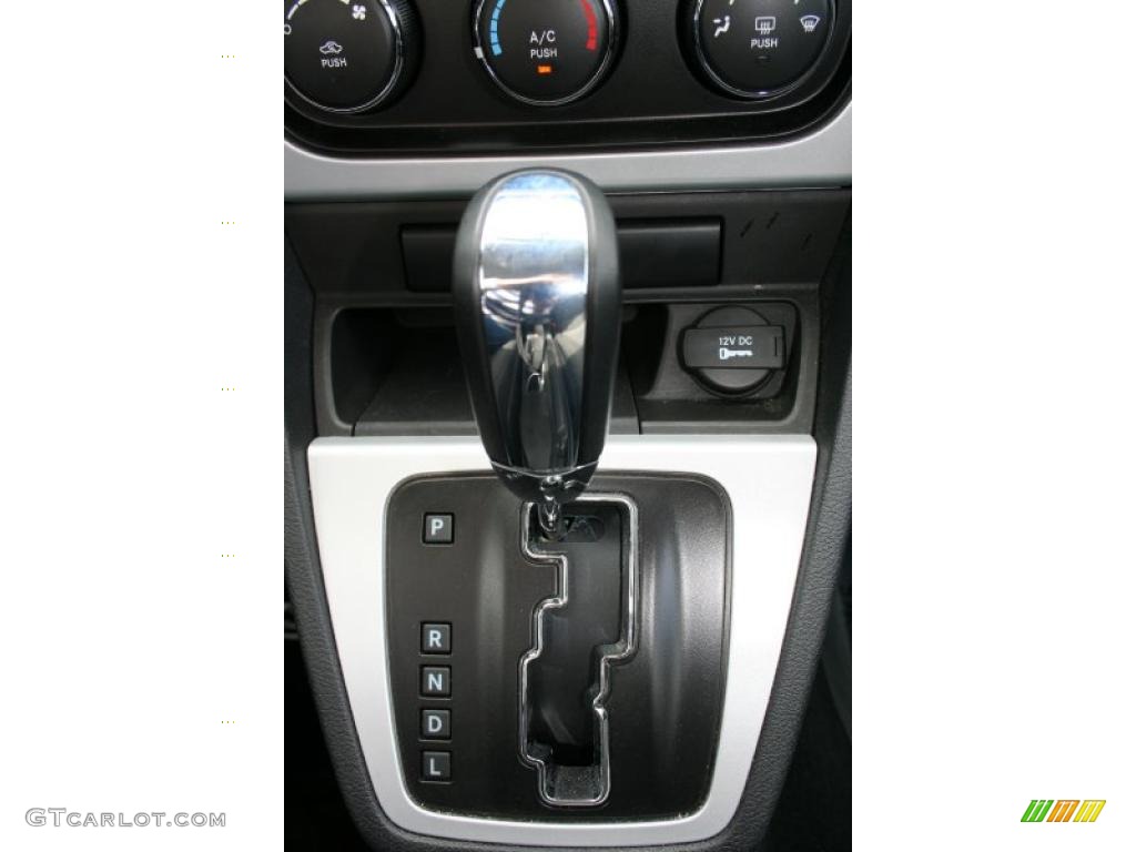 2010 Caliber SXT - Optic Green Metallic / Dark Slate Gray photo #14