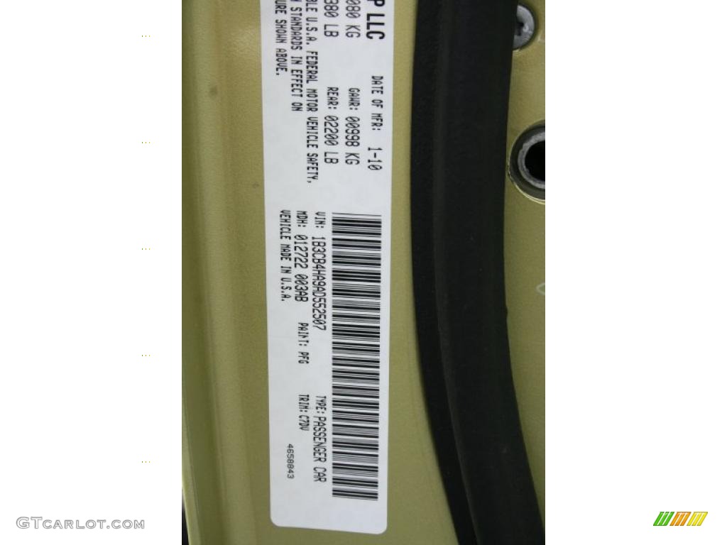 2010 Caliber SXT - Optic Green Metallic / Dark Slate Gray photo #18
