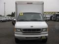 1998 Oxford White Ford E Series Cutaway E350 Commercial Moving Truck  photo #2