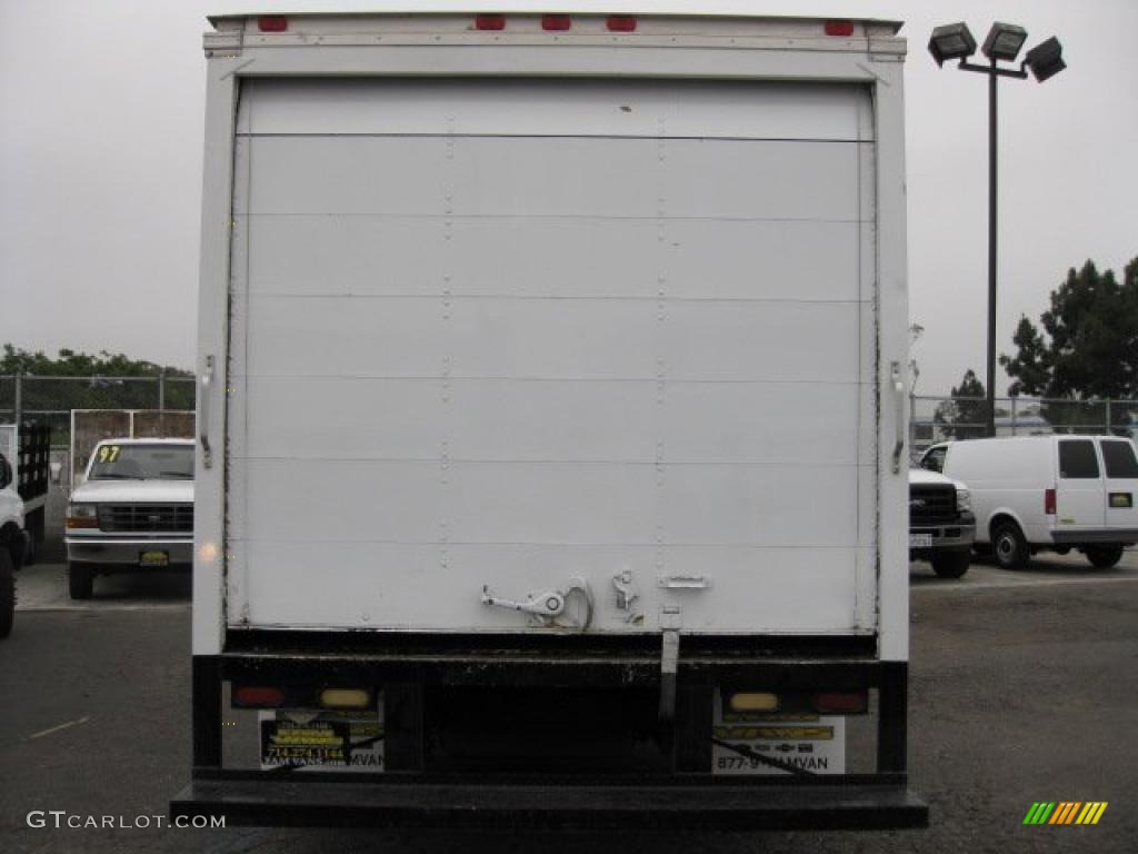 1998 E Series Cutaway E350 Commercial Moving Truck - Oxford White / Medium Graphite photo #4