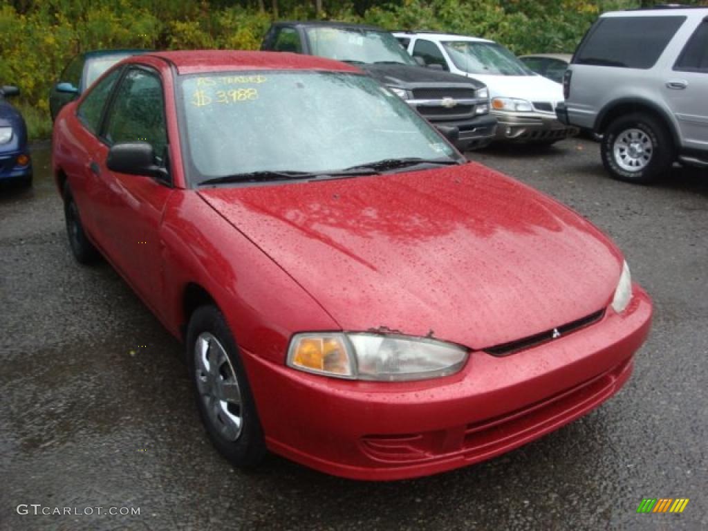 2002 Mirage DE Coupe - Phoenix Red / Black photo #1