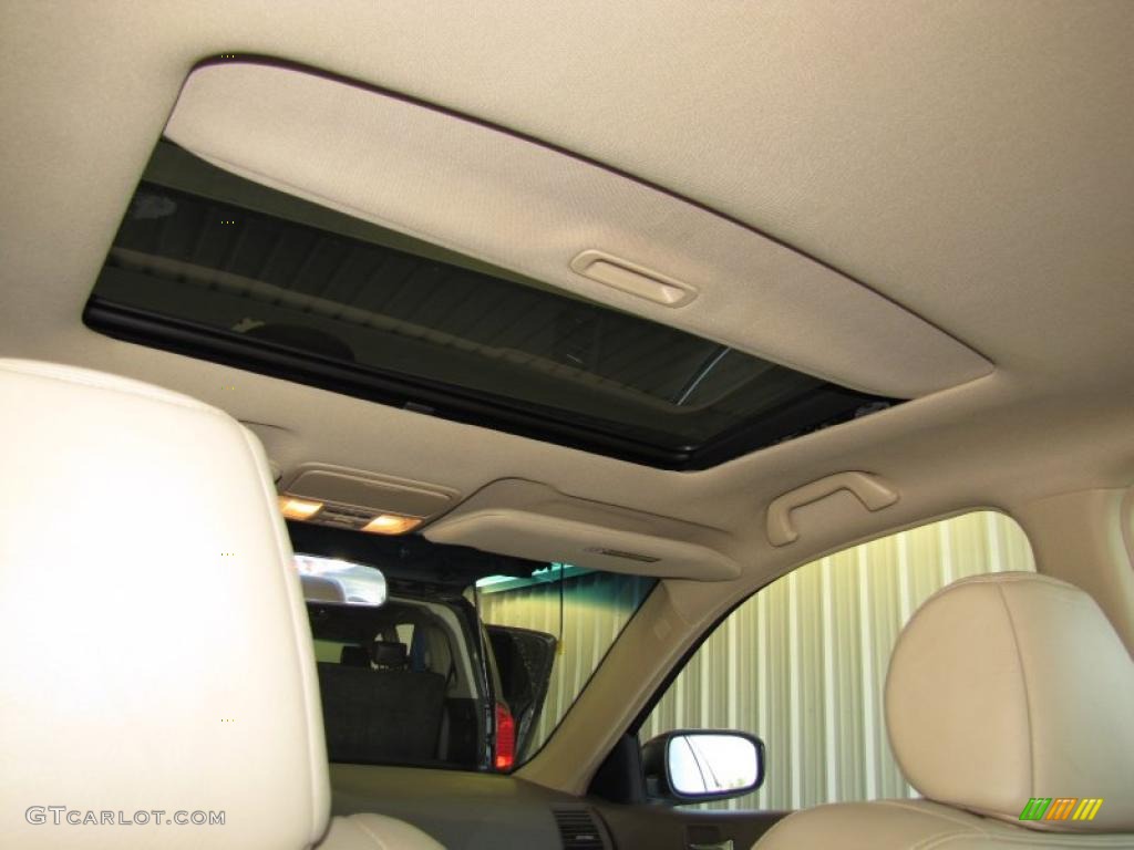 2003 Accord EX V6 Sedan - Taffeta White / Ivory photo #17