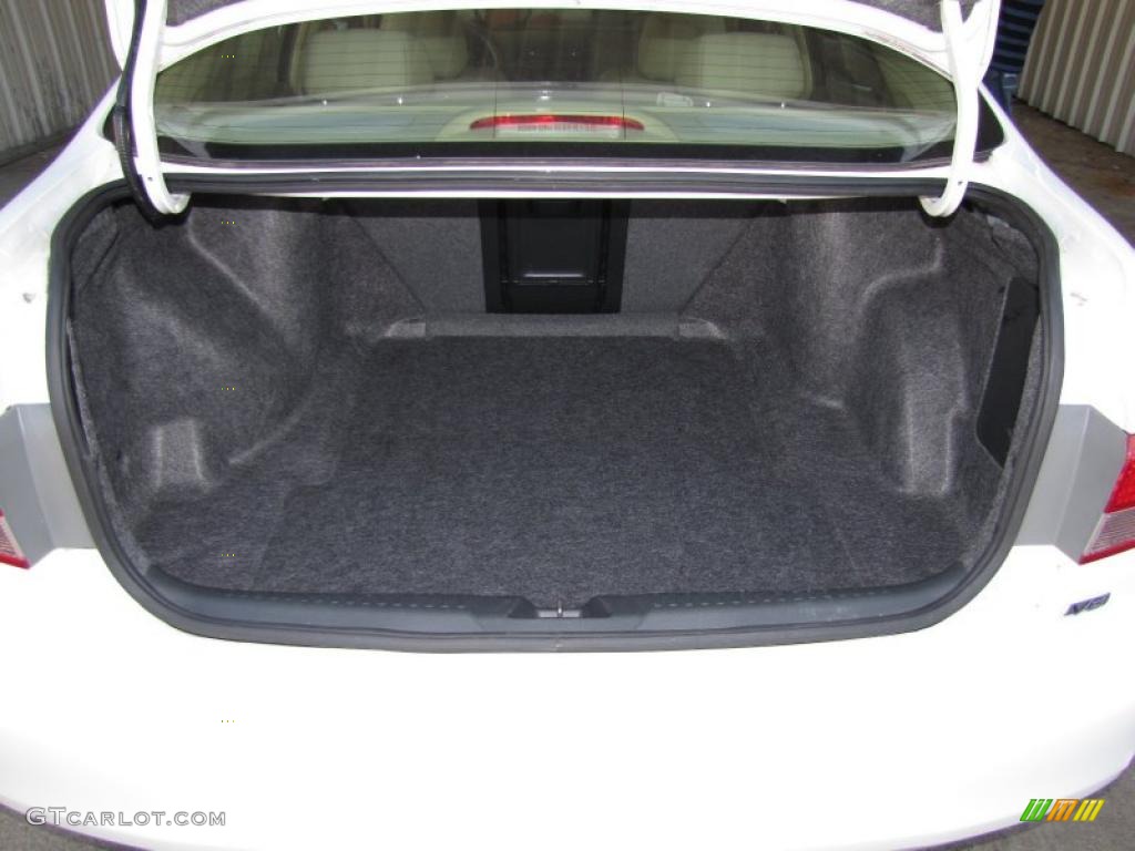 2003 Accord EX V6 Sedan - Taffeta White / Ivory photo #19