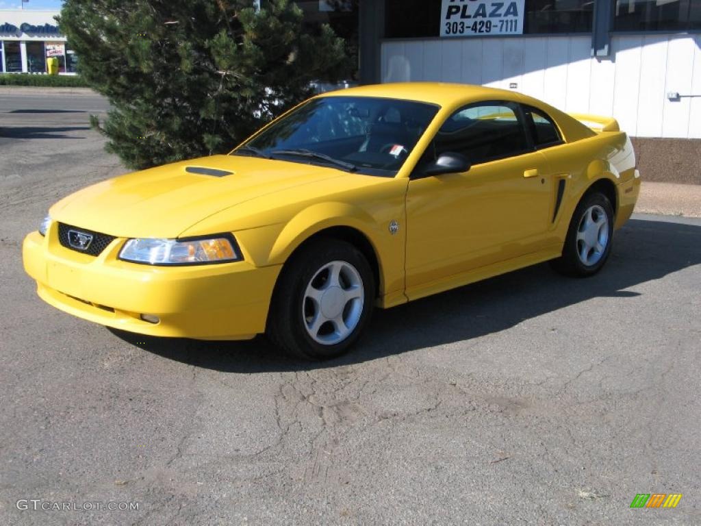 1999 Mustang GT Coupe - Chrome Yellow / Dark Charcoal photo #3