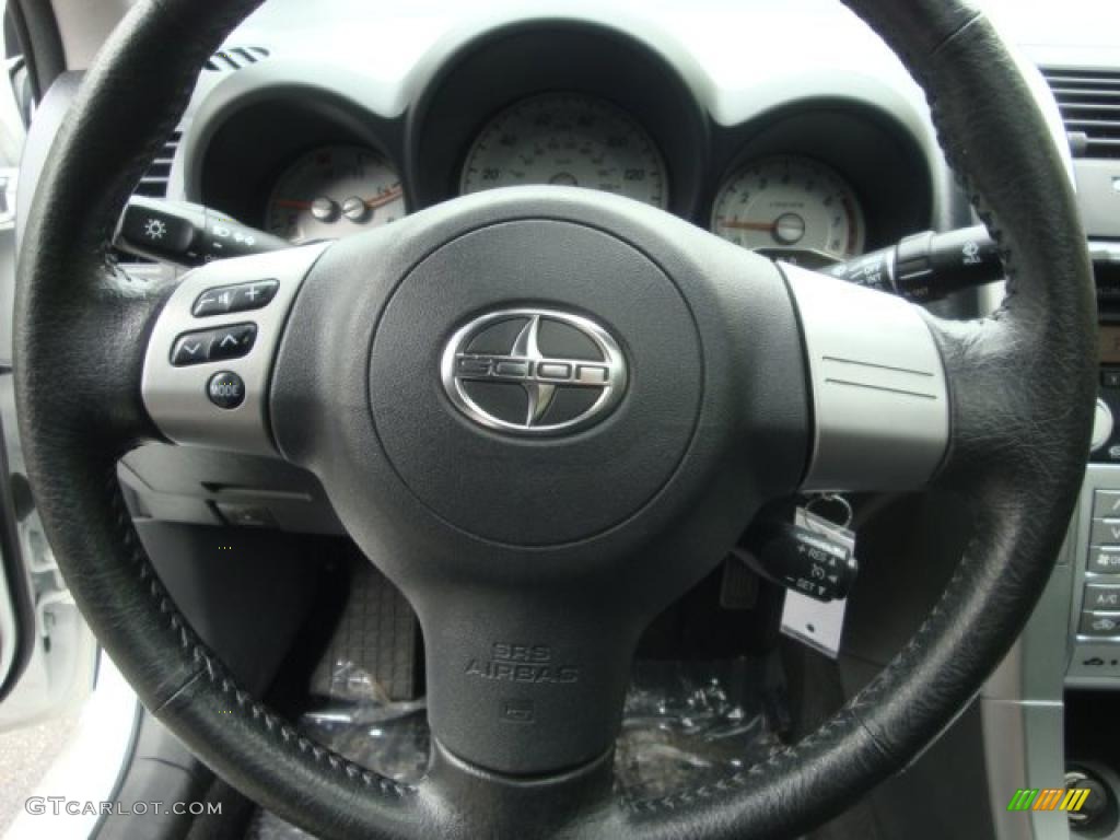 2009 tC  - Super White / Dark Charcoal photo #17