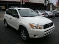 Super White - RAV4 4WD Photo No. 6