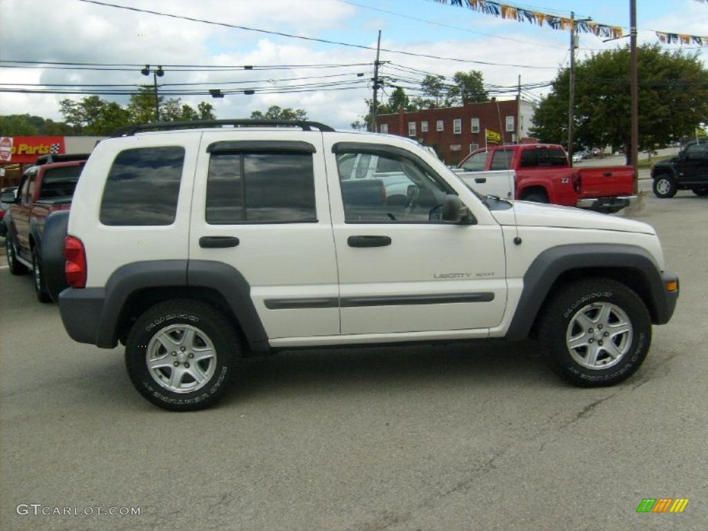 2003 Liberty Sport 4x4 - Stone White / Dark Slate Gray photo #6