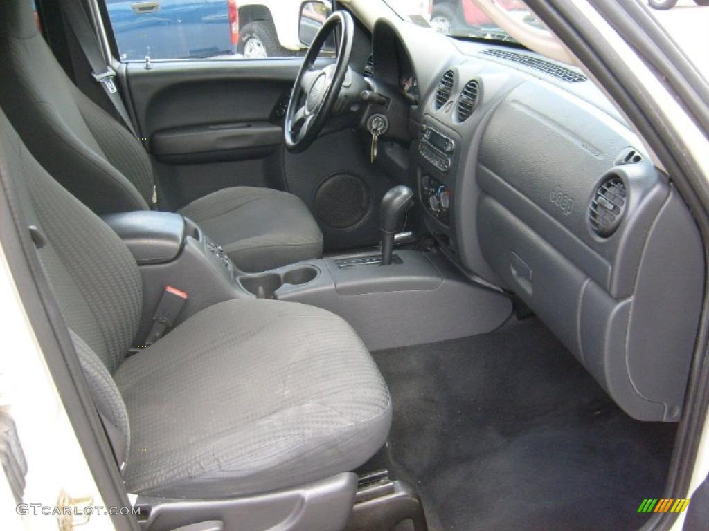 2003 Liberty Sport 4x4 - Stone White / Dark Slate Gray photo #19