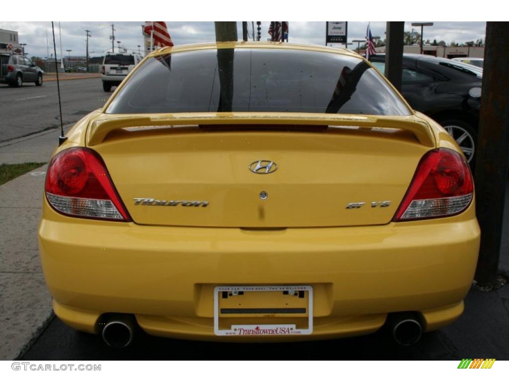 2006 Tiburon GT - Sunburst Yellow / Black photo #11