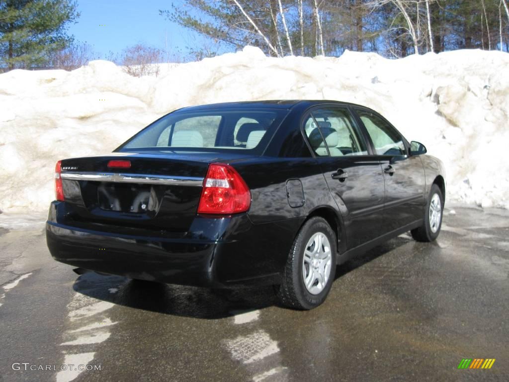 2005 Malibu Sedan - Black / Gray photo #11