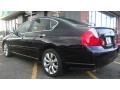 Black Obsidian - M 35x Sedan Photo No. 3