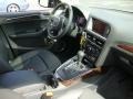 Brilliant Black - Q5 2.0T quattro Photo No. 18