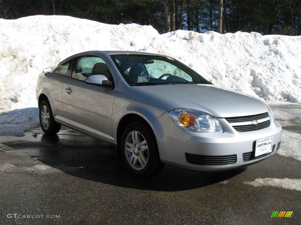 Ultra Silver Metallic Chevrolet Cobalt