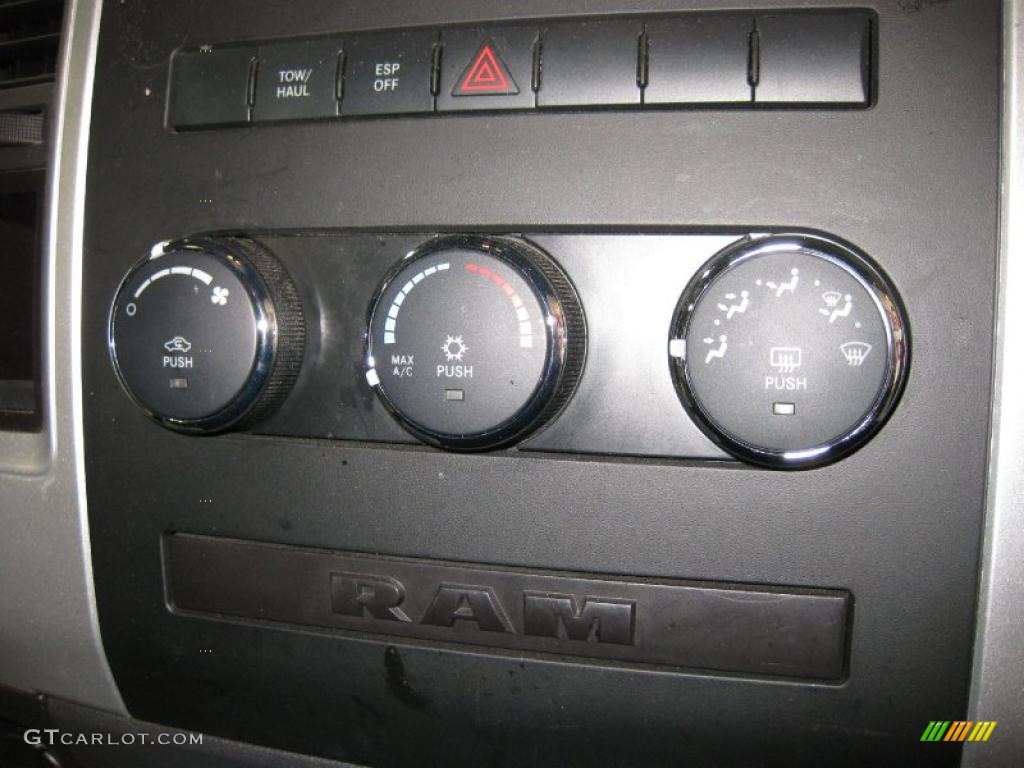 2010 Ram 1500 SLT Quad Cab - Stone White / Dark Slate/Medium Graystone photo #29