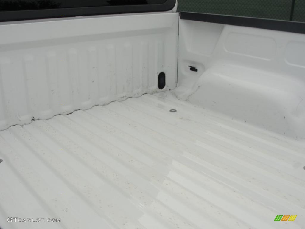 2002 F150 XLT SuperCrew - Oxford White / Medium Parchment photo #21