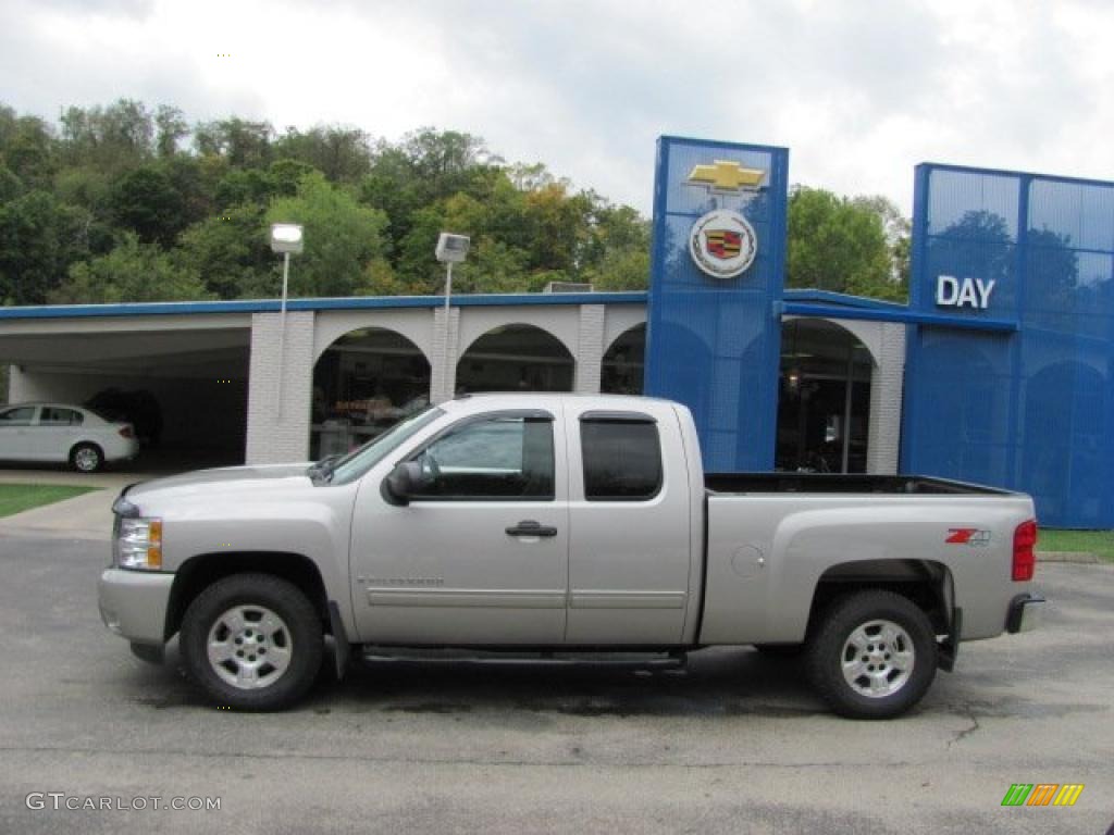 2009 Silverado 1500 LT Extended Cab 4x4 - Silver Birch Metallic / Ebony photo #2