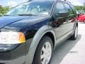 2005 Black Ford Freestyle SE  photo #13