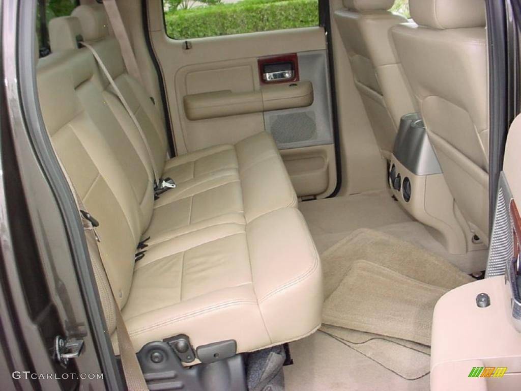 2005 F150 Lariat SuperCrew - Dark Stone Metallic / Tan photo #24