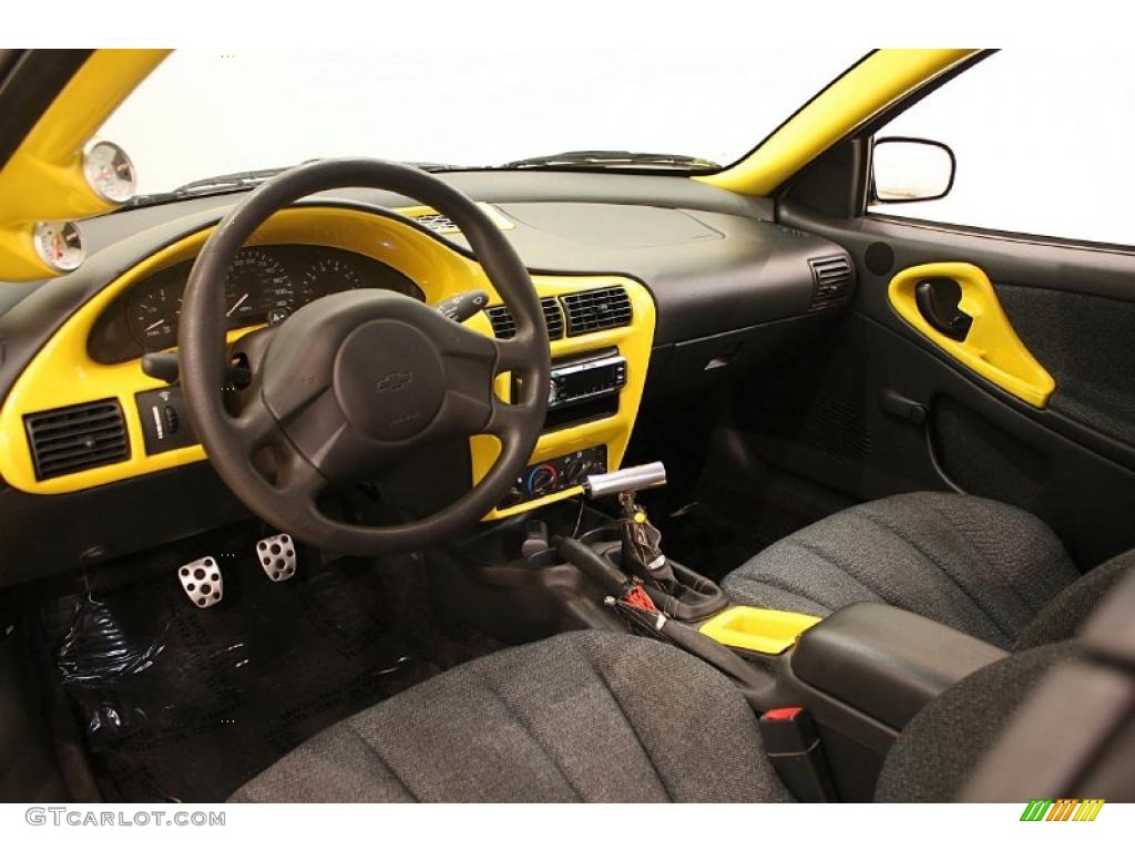 2004 Cavalier Coupe - Rally Yellow / Graphite photo #10