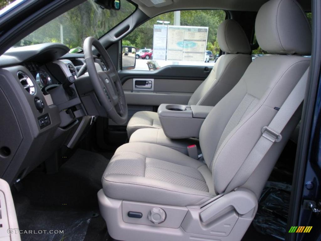 2010 F150 XLT SuperCrew 4x4 - Dark Blue Pearl Metallic / Medium Stone photo #5