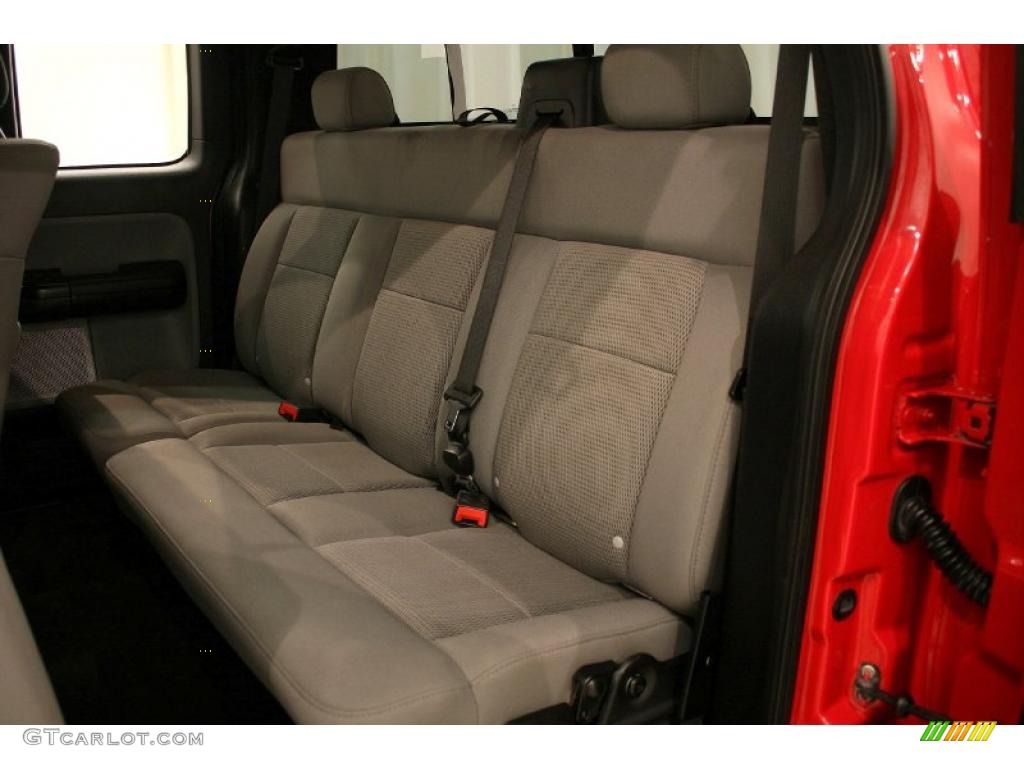 2005 F150 FX4 SuperCab 4x4 - Bright Red / Medium Flint/Dark Flint Grey photo #20