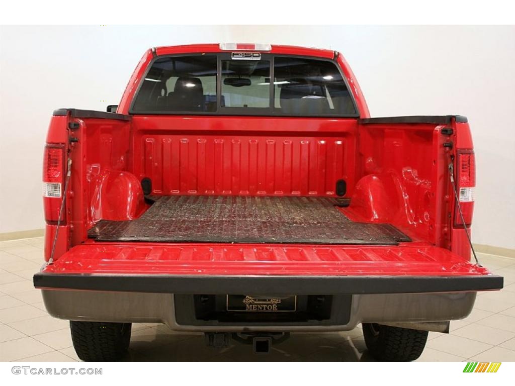 2005 F150 FX4 SuperCab 4x4 - Bright Red / Medium Flint/Dark Flint Grey photo #22
