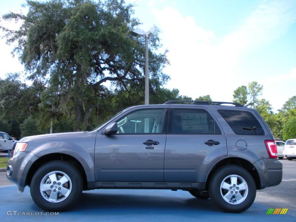 2011 Escape XLT V6 - Sterling Grey Metallic / Stone photo #2