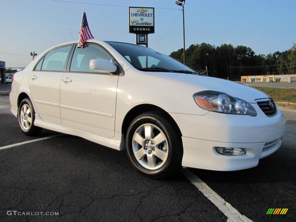 Super White Toyota Corolla