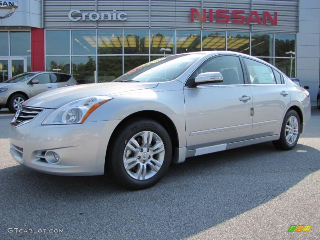 2010 Radiant Silver Nissan Altima 2 5 Sl 36622519